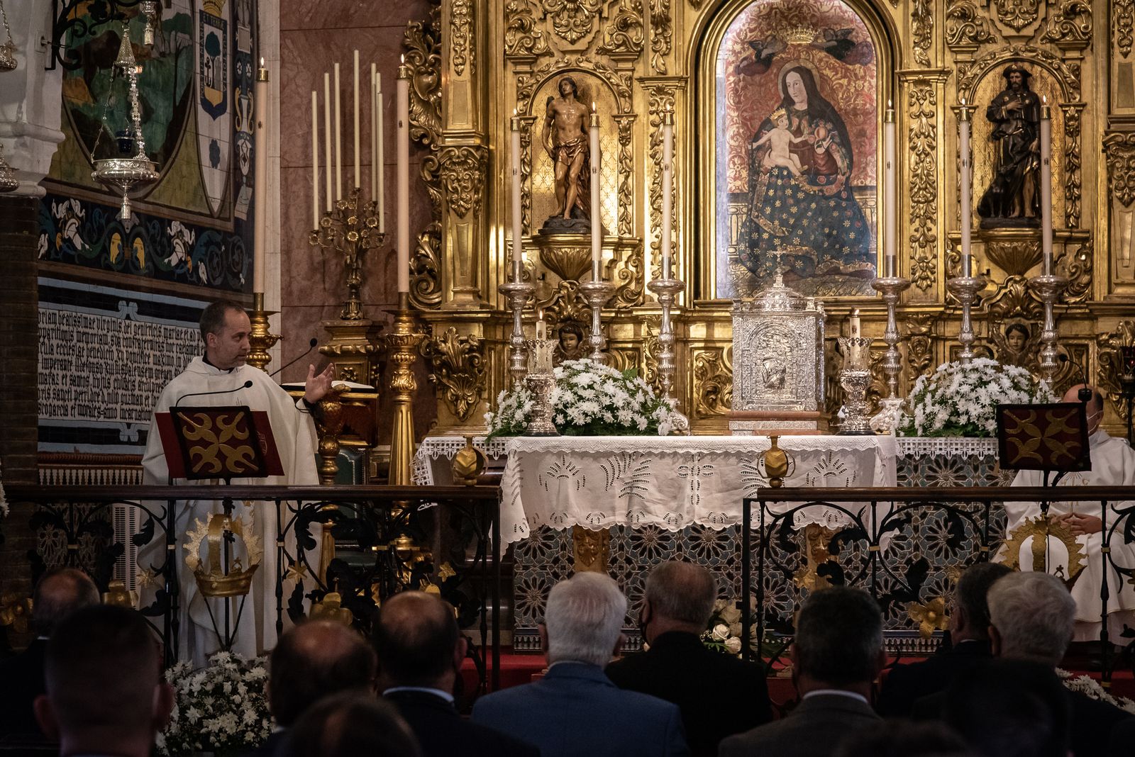 Imágenes de la toma de posesión de la junta del consejo de hermandades