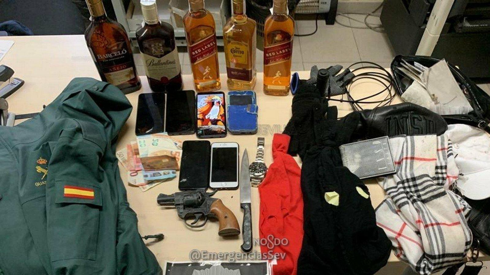 Material intervenido a los ladrones.