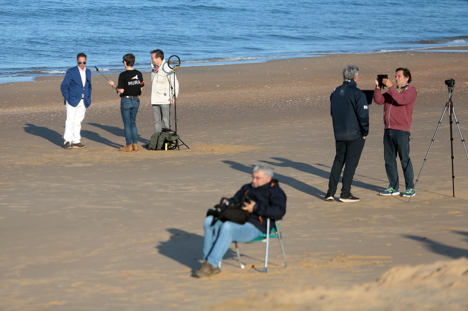 Imágenes del ambiente para ver el lanzamiento del cohete Miura 1