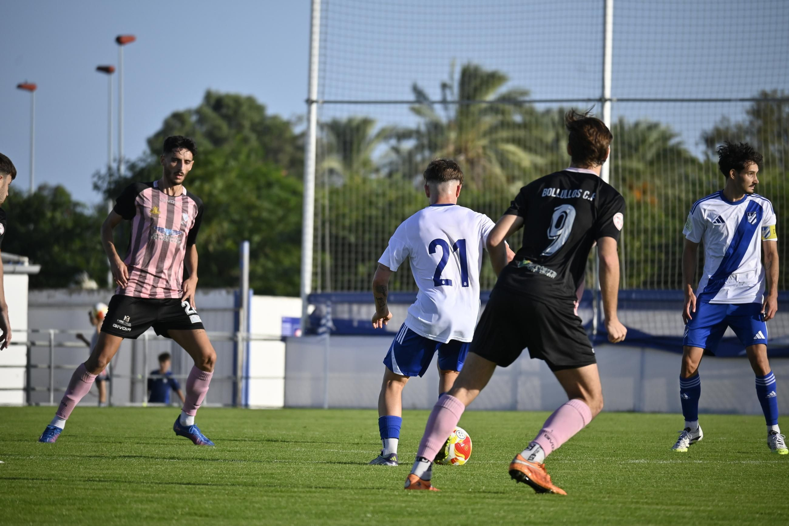 Las mejores imágenes del Atlético Onubense - Bollullos