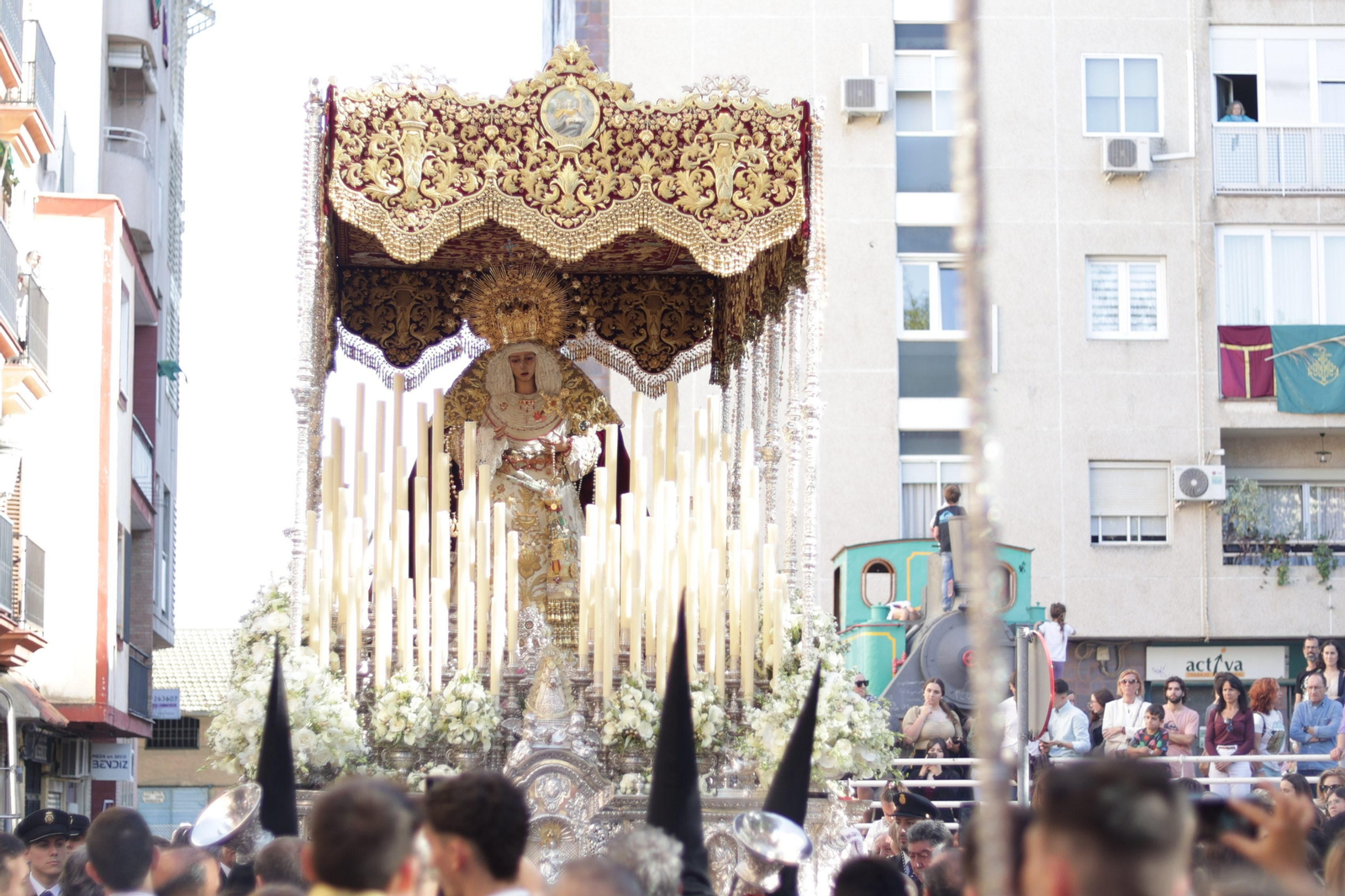 Domingo de Ramos: La Sagrada Cena en Huelva, en imágenes