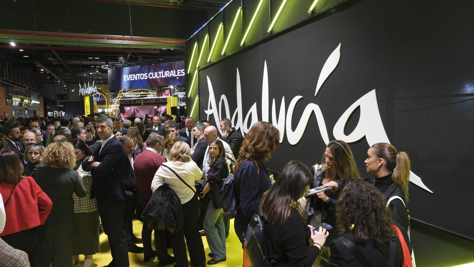 Las imágenes del segundo día de FITUR 2025, en Madrid