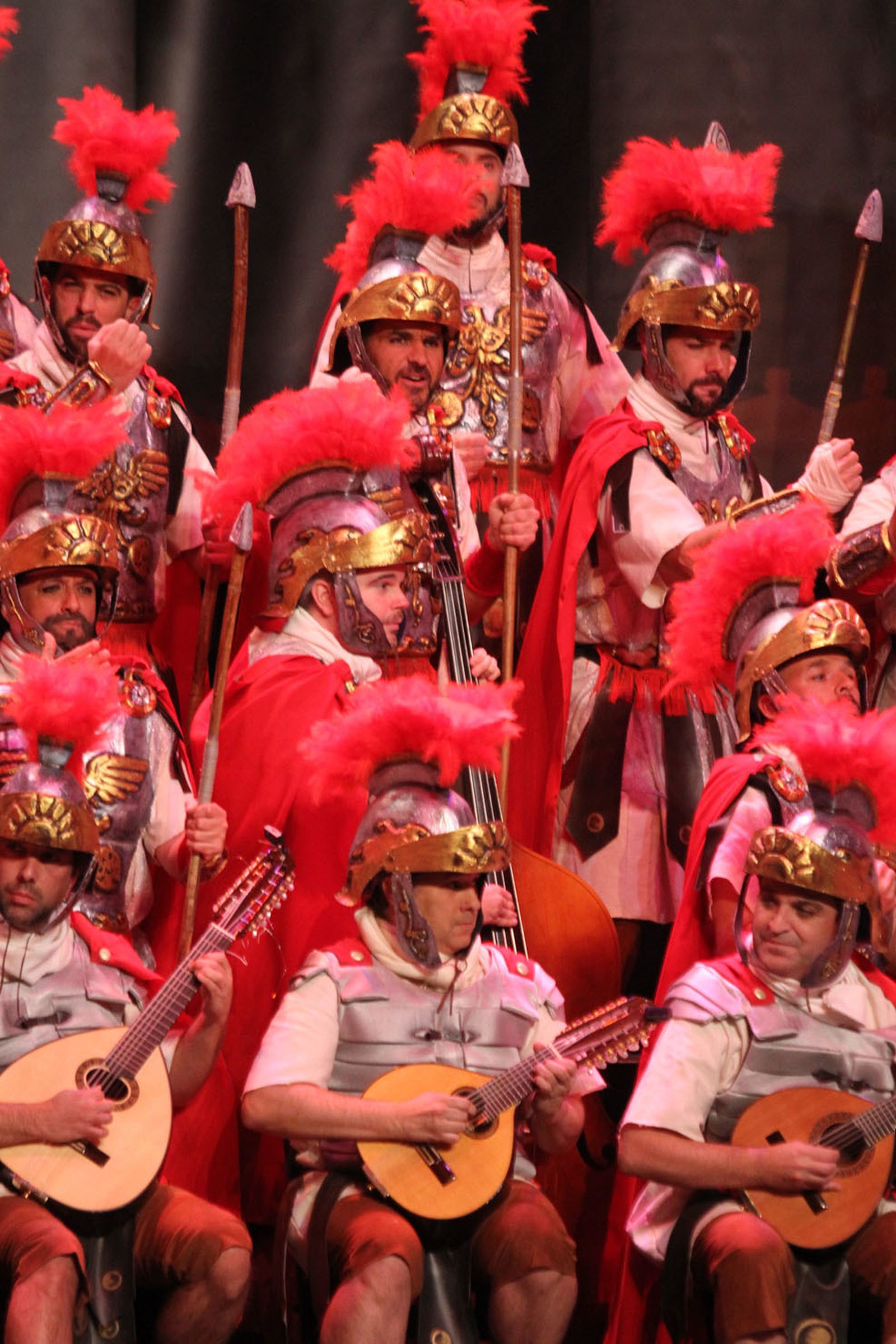 Imágenes del primer día de preliminares de concurso del Carnaval Colombino 2018