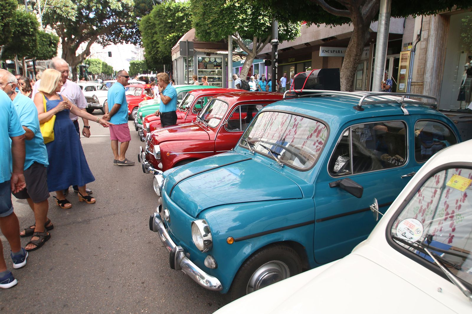 Fotogalería Exhibición Seat 600. Feria Almería 2019