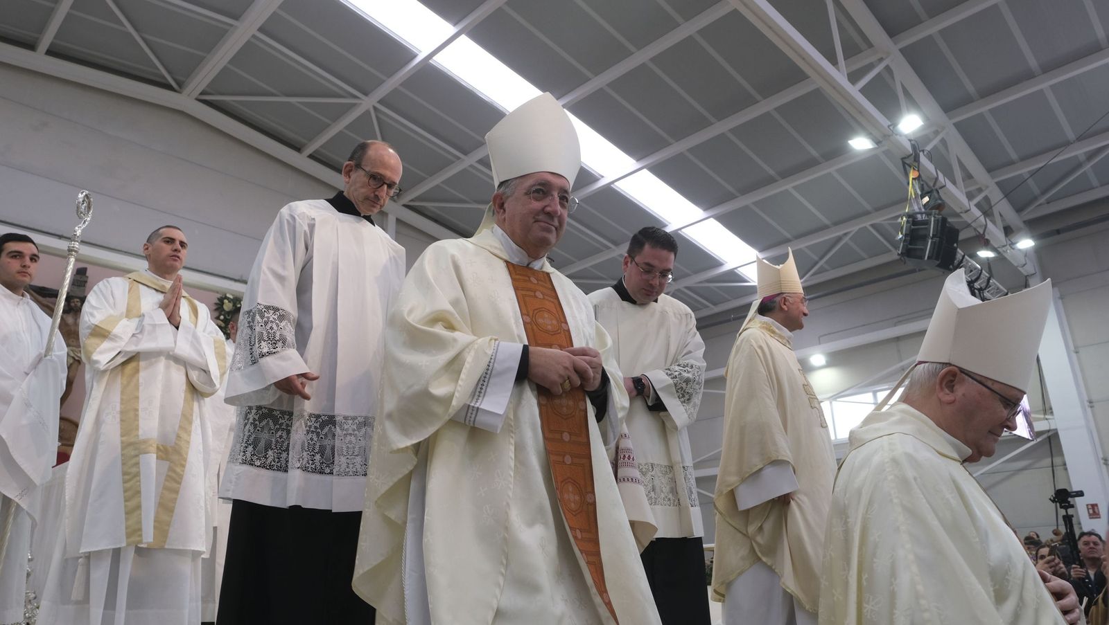 Así se ha vivido la beatificación del Cura Valera: las imágenes del acto en Huércal-Overa