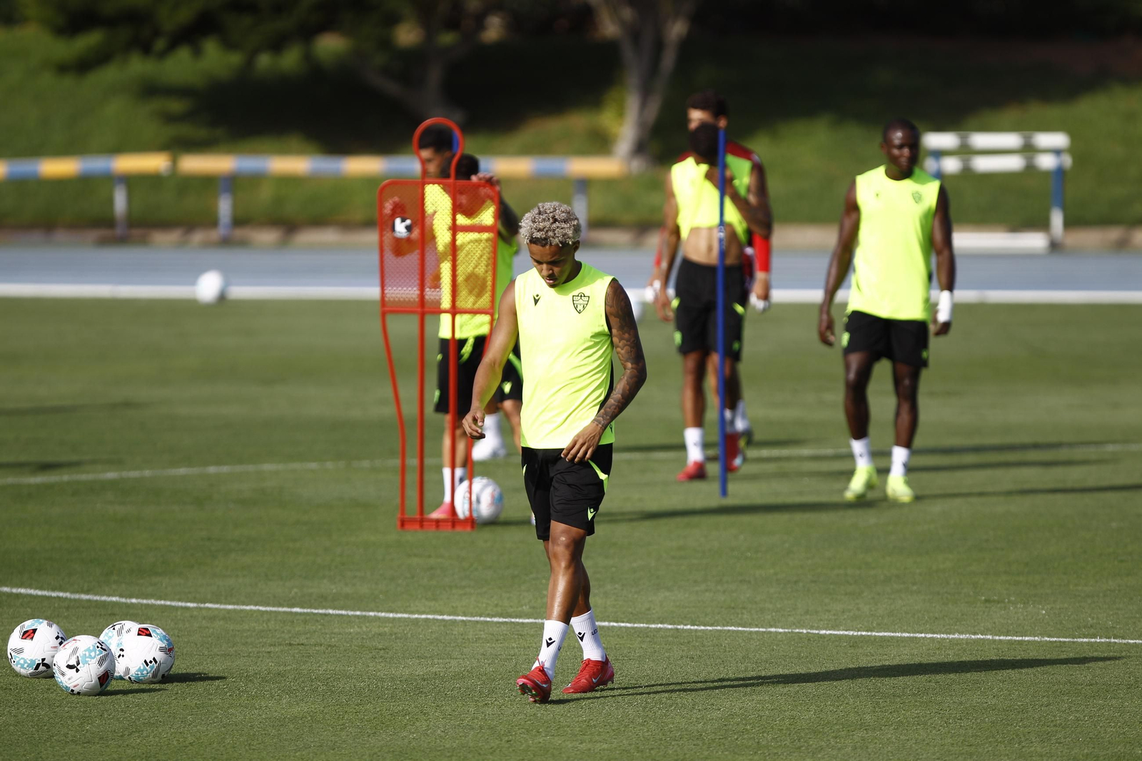 Primer entrenamiento de la Temporada 2025-2026 de la U.D. Almería, en imágenes