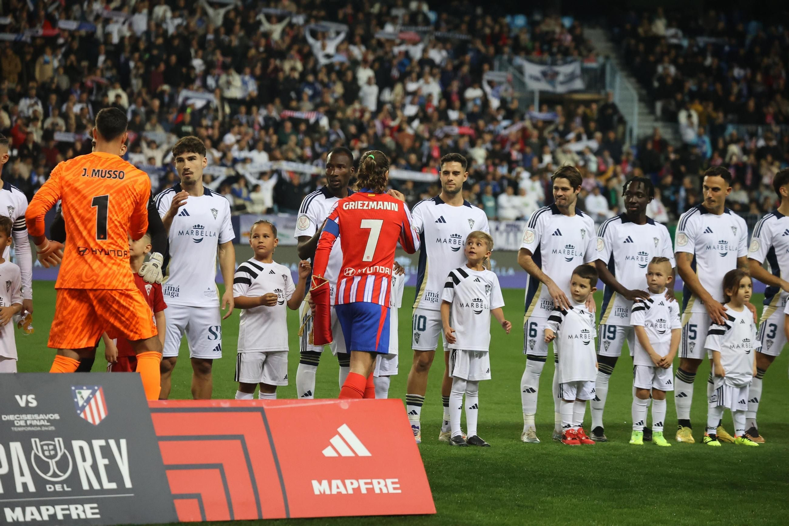 El Marbella-Atlético de Madrid, en fotos