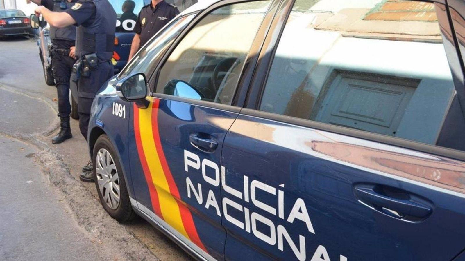 Un coche patrulla de la Policía Nacional