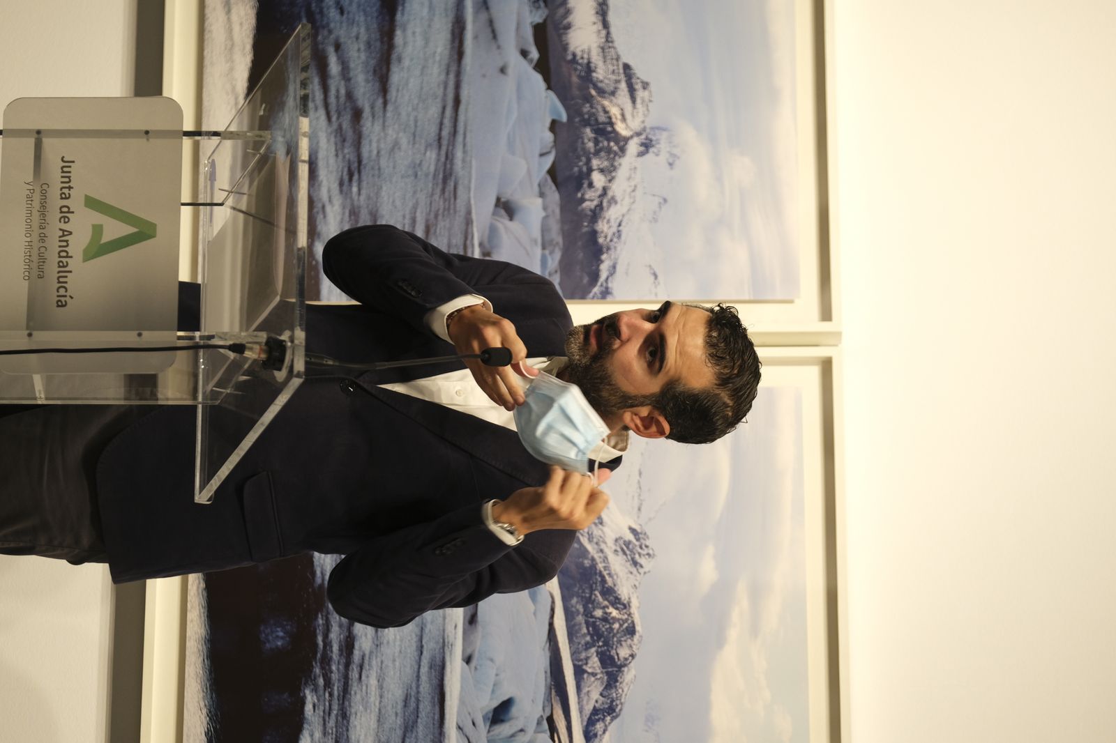 Fotogalería visita Consejera Cultura al CAF