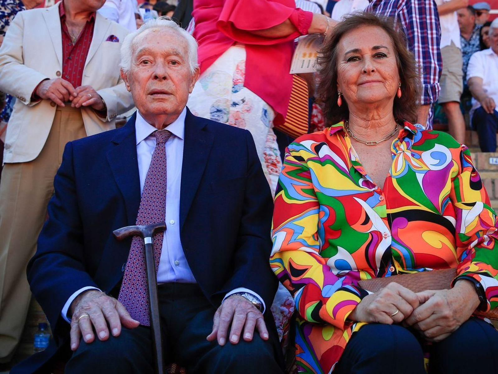 Carmen Tello ha actualizado el estado de salud de Curro Romero.