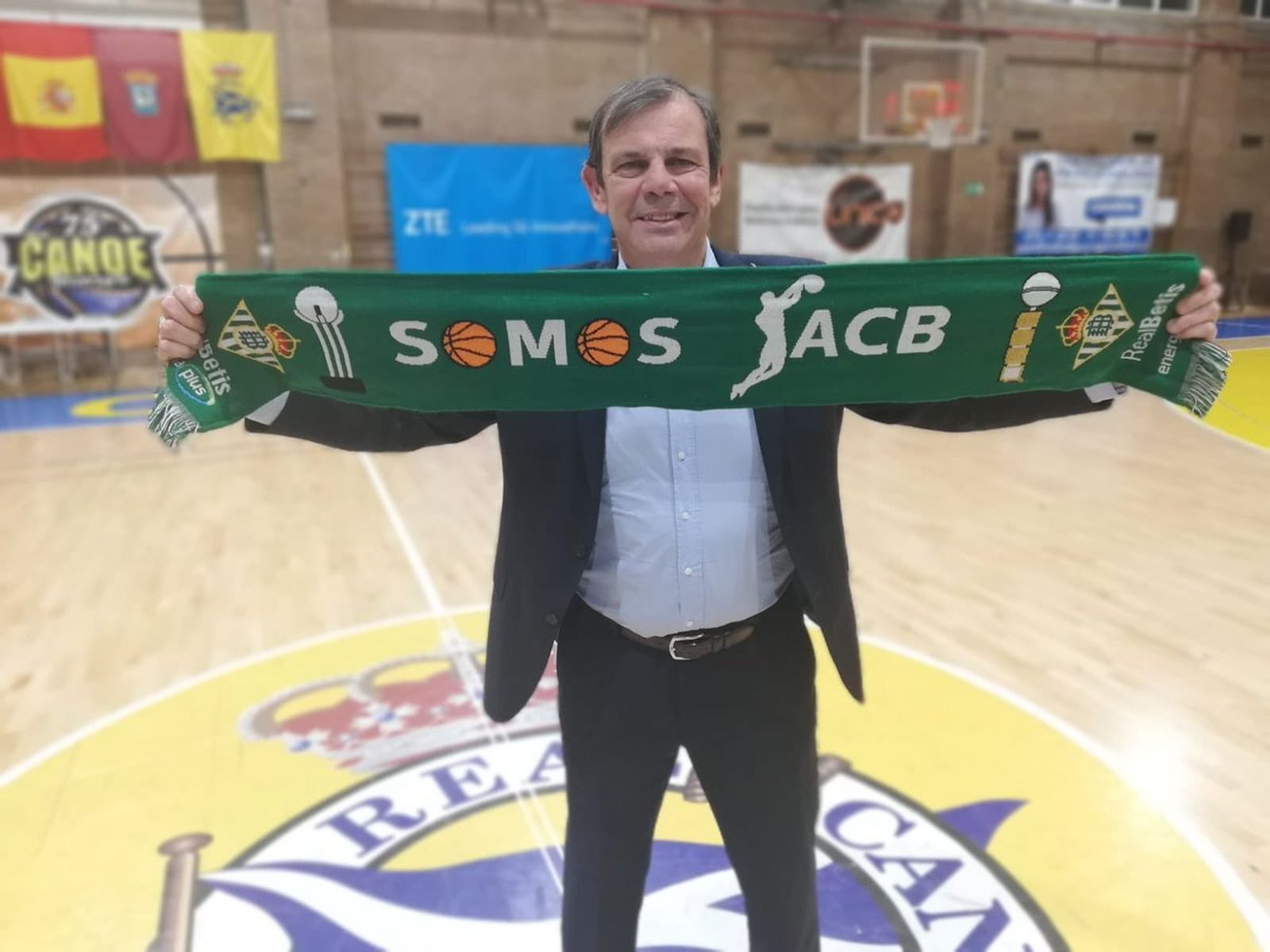 Juanma Rodríguez, tras el ascenso del Coosur Betis.