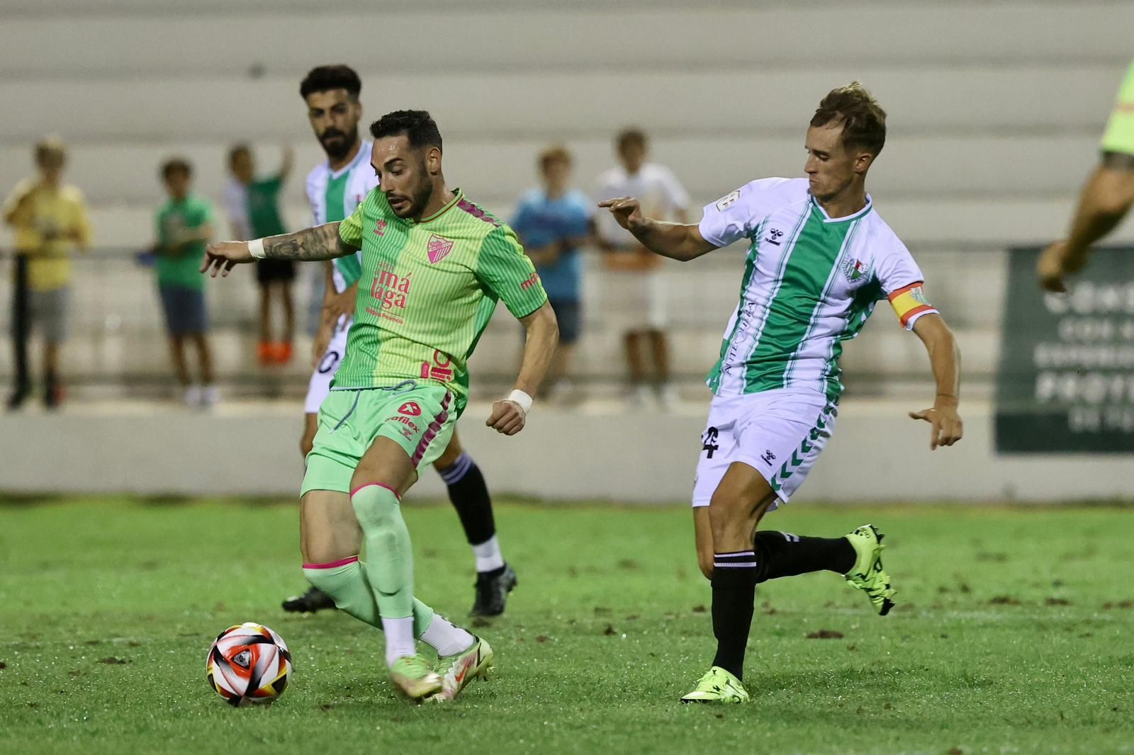 Horario y dónde ver en TV el Antequera CF-Real Madrid Castilla