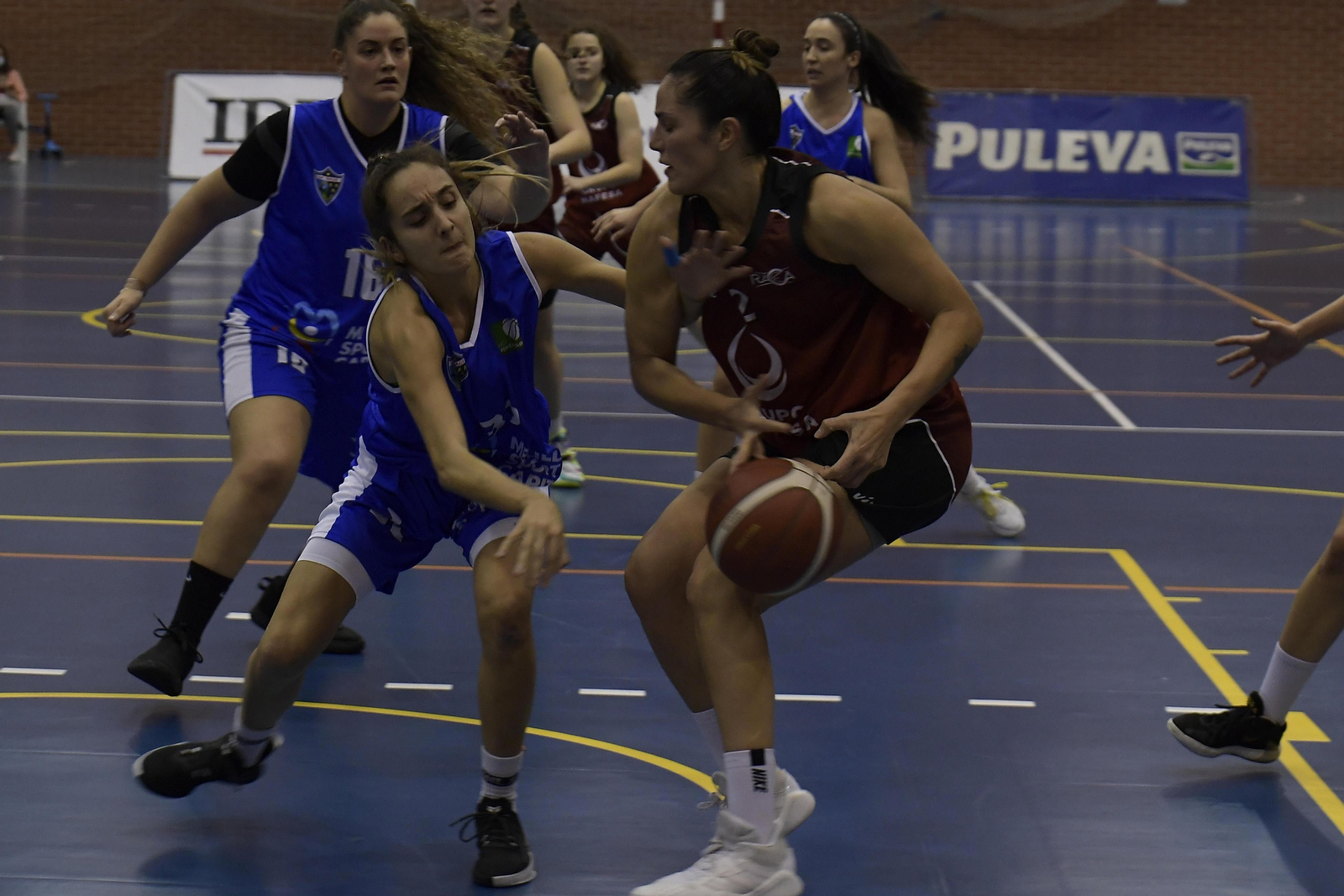 El Raca Granada no lo tuvo fácil ante las melillenses.