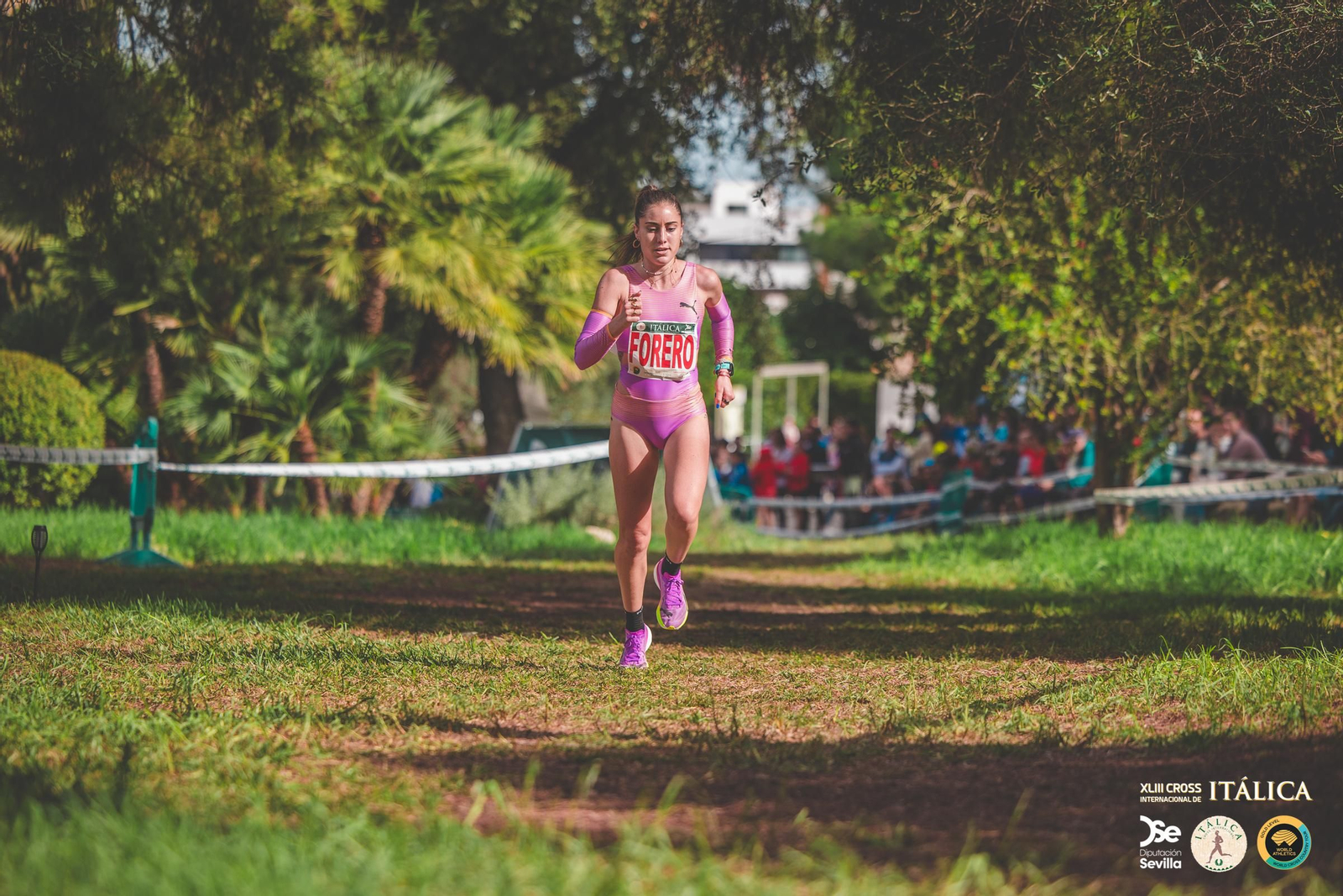 Búscate en las fotos del Cross de Itálica 2025 | 11