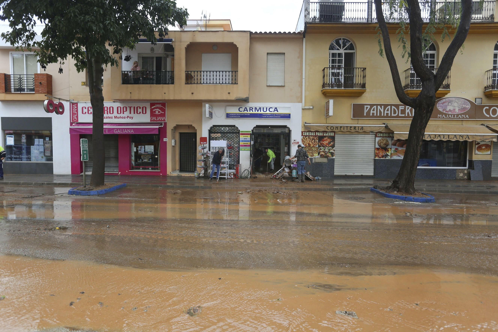 Las fotos de Campanillas inundada por el desbordamiento del río
