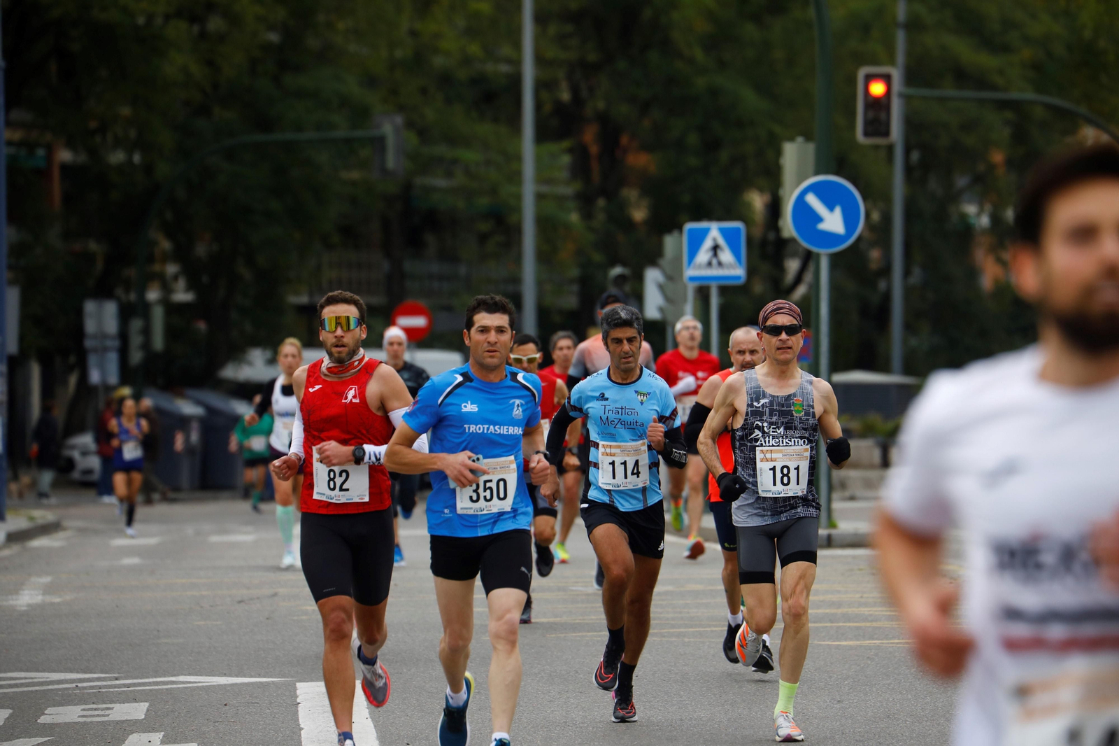 Las mejores fotos de la XL Carrera Popular Trinitarios Memorial Adolfo Rivera
