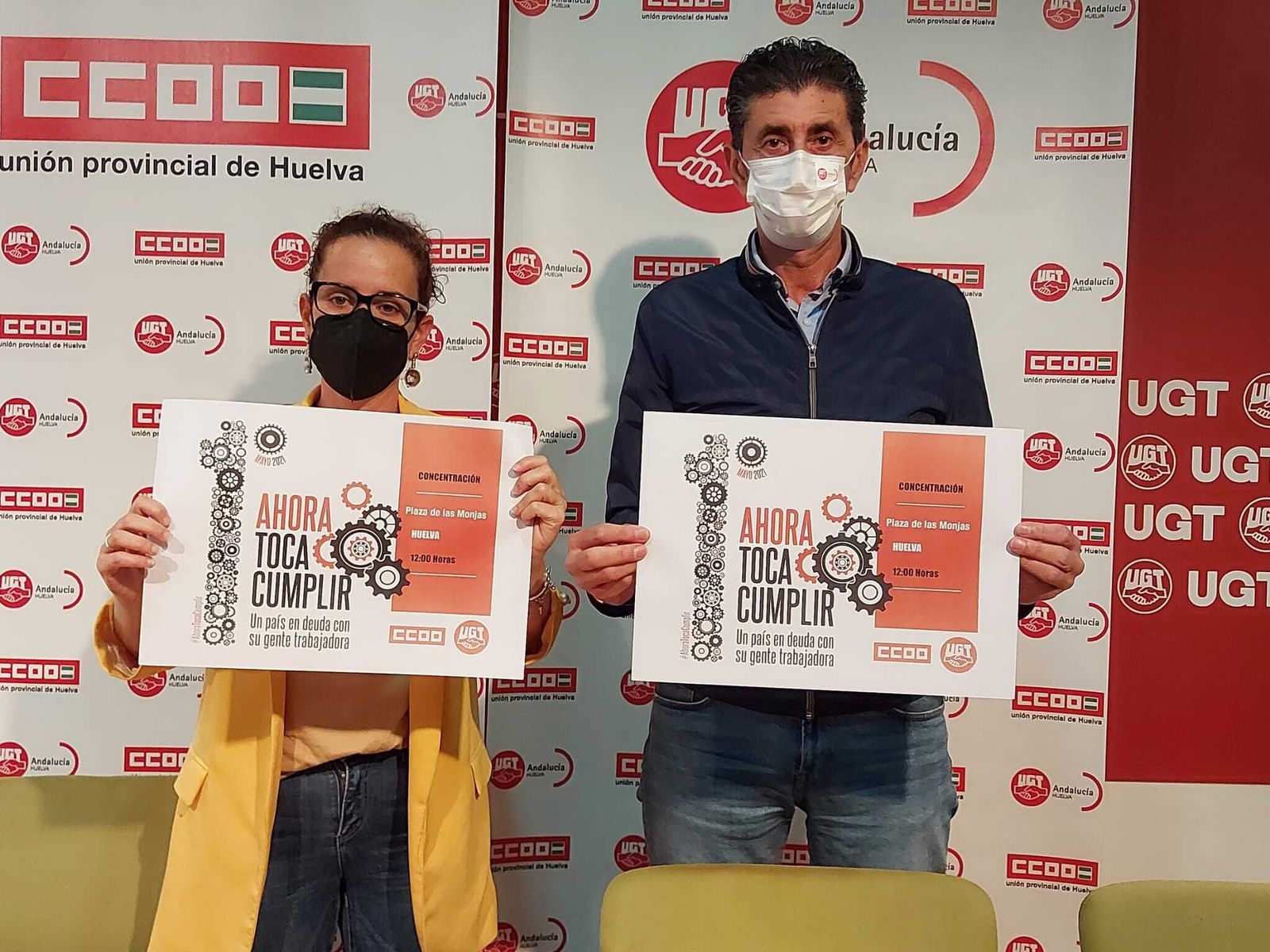 Julia Perea y Sebastián Donaire, esta mañana en la presentación de los actos del 1 de Mayo.