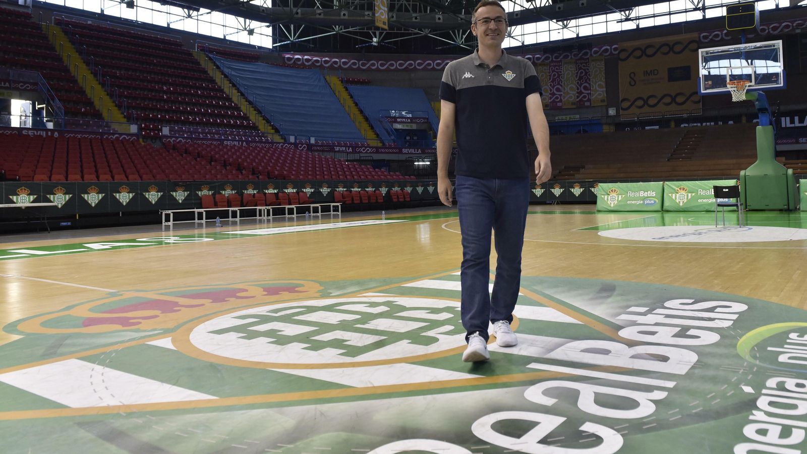 Asier Alonso, en San Pablo durante la entrevista.