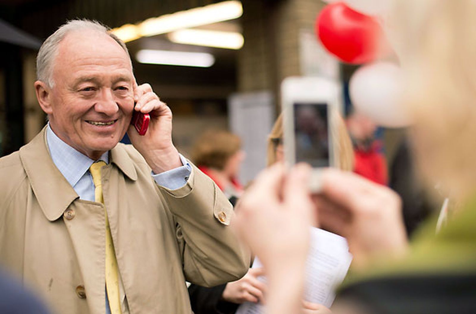 Livingstone y Johnson: el laborista combativo y el 'tory' irreverente que luchan por la Alcaldía de Londres