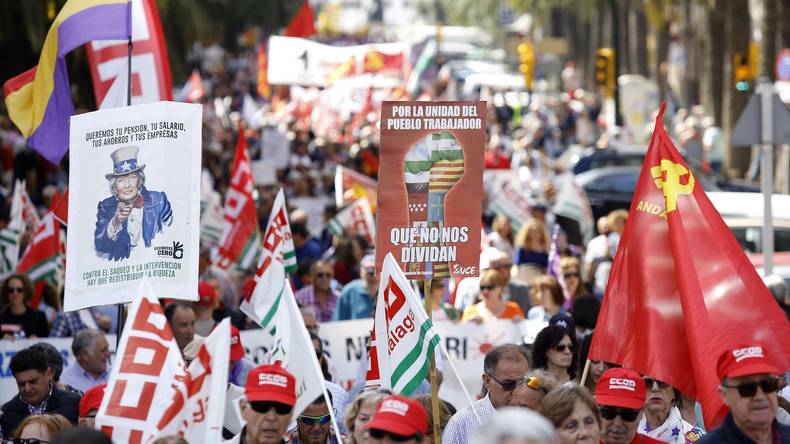 Participantes en la manifestación del Primero de Mayo en Málaga