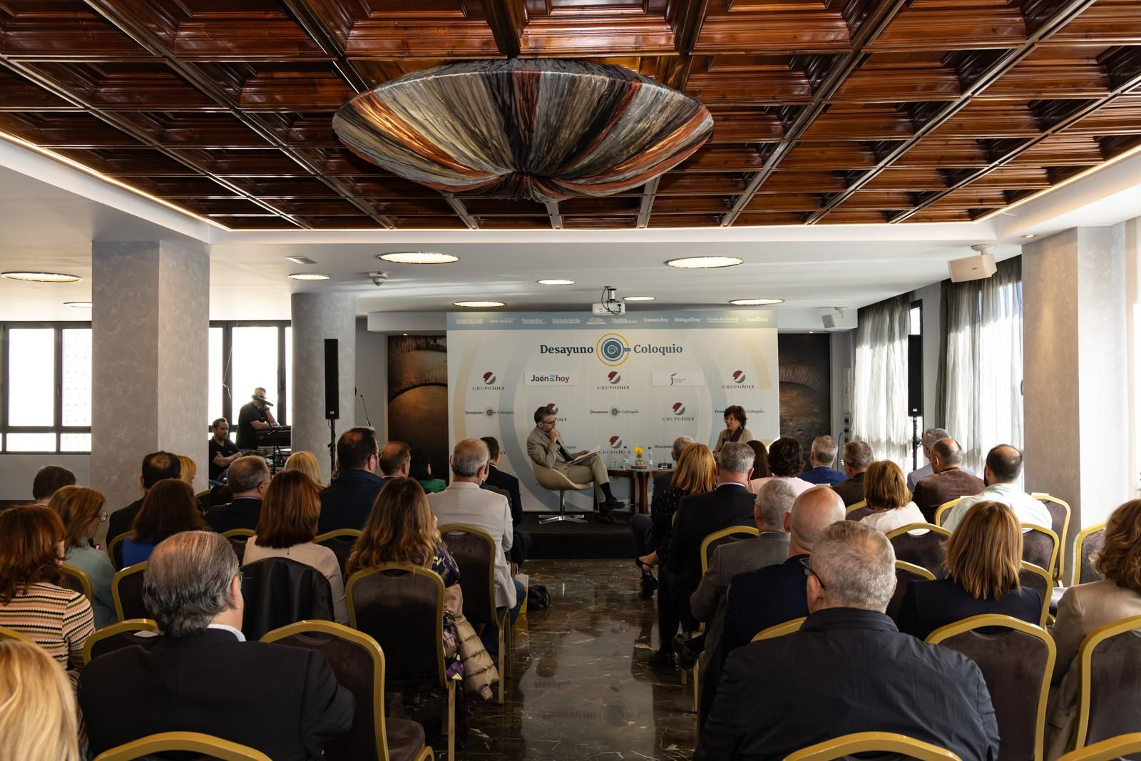 Presentación de Nativel Preciado de su reciente novela 'Palabras para Olivia'