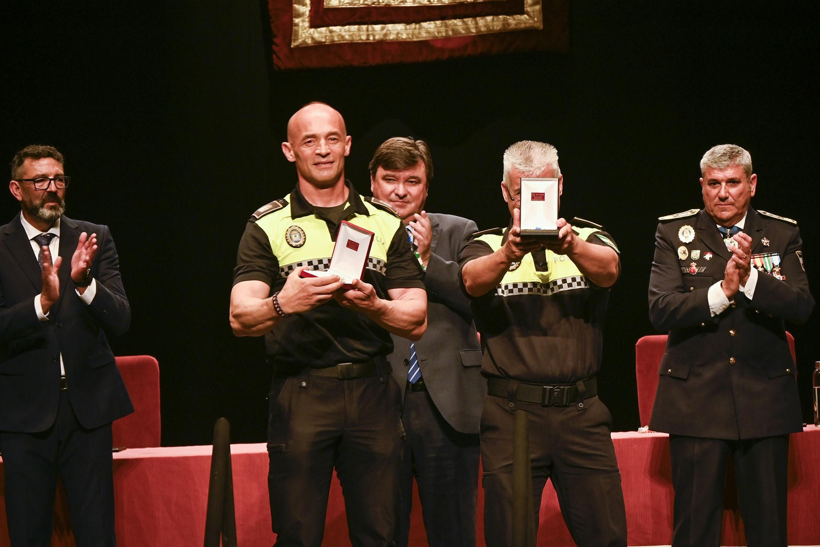 Imágenes del acto del Día de la Policía Local de Huelva