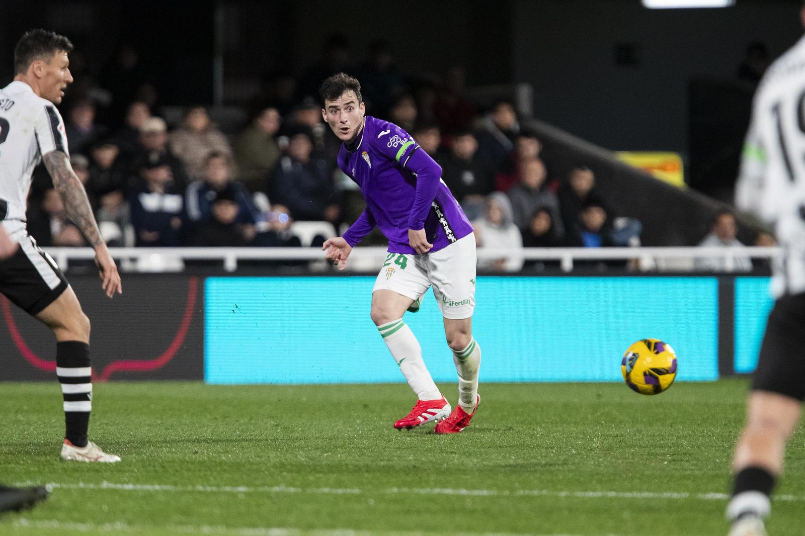 Las mejores fotos del ambiente en el Cartagena - Córdoba CF