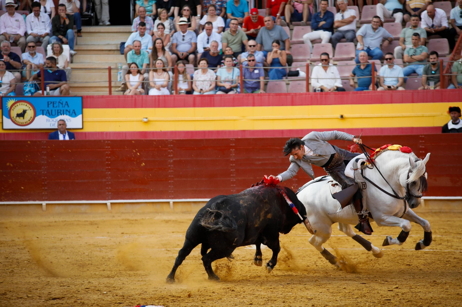 Imágenes de la corrida de toros en Roquetas de Mar