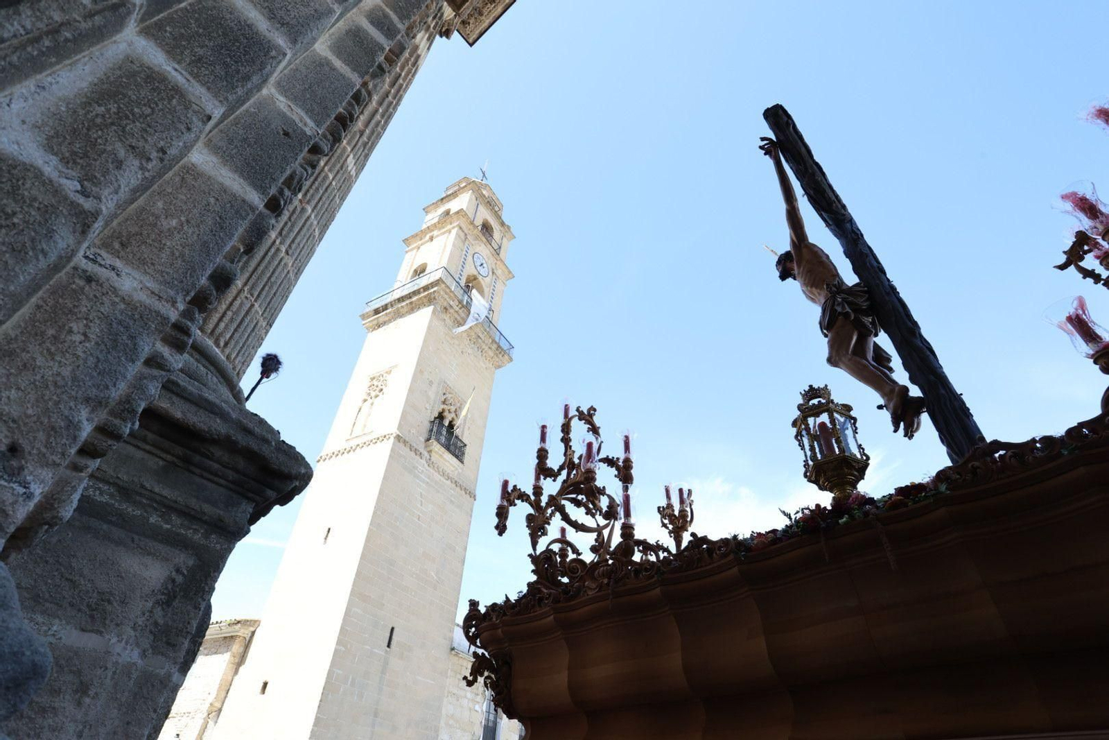 Las imágenes de regreso de las hermandades de la Sed, Candelaria, Paz y Clemencia a sus templos