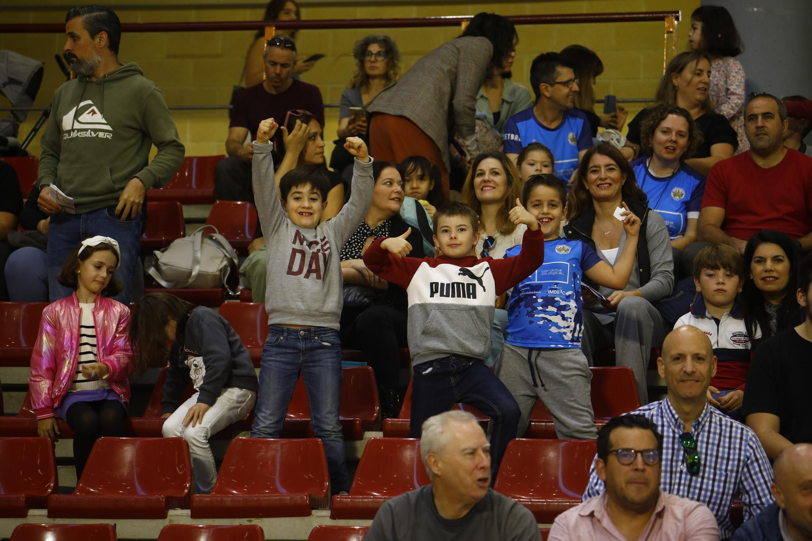 Las mejores fotos del ambiente en Vista Alegre para el Coto Córdoba - Huesca