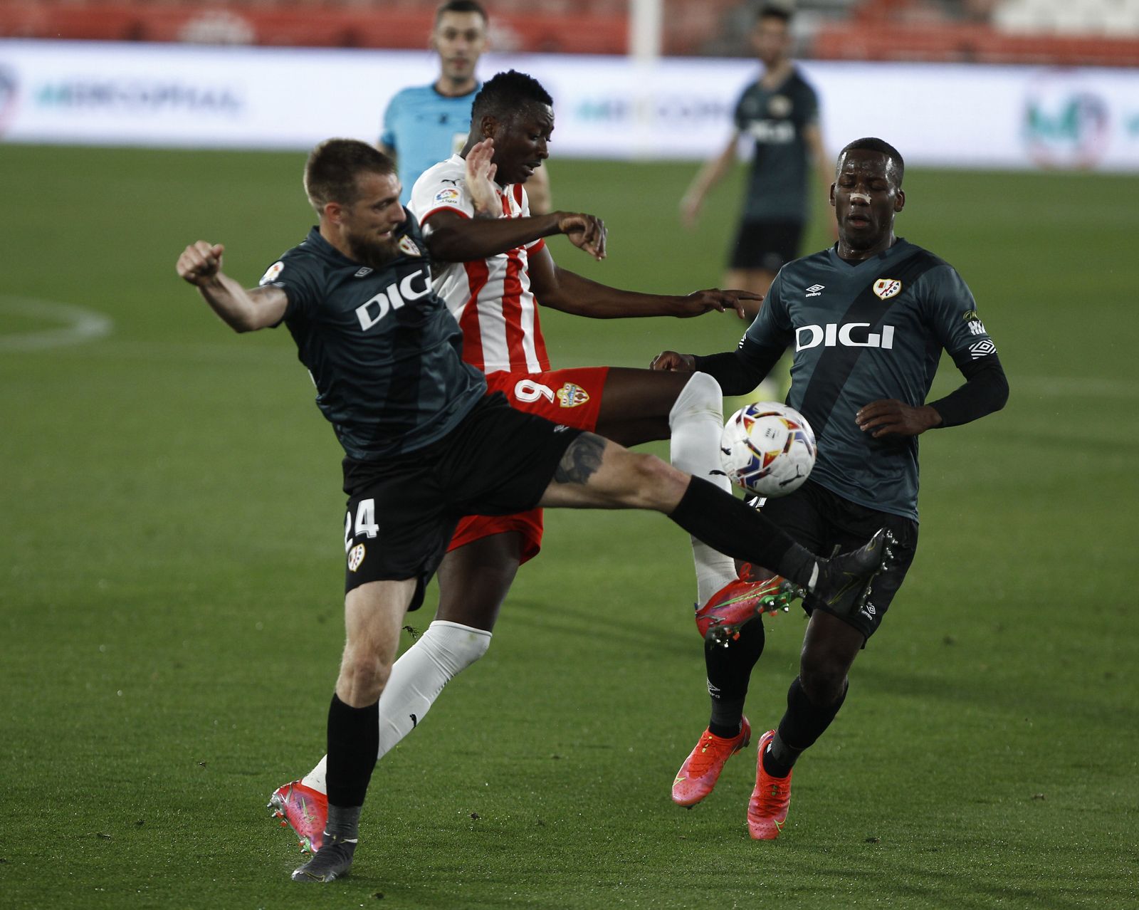 Fotogalería U.D. Almería-Rayo Vallecano