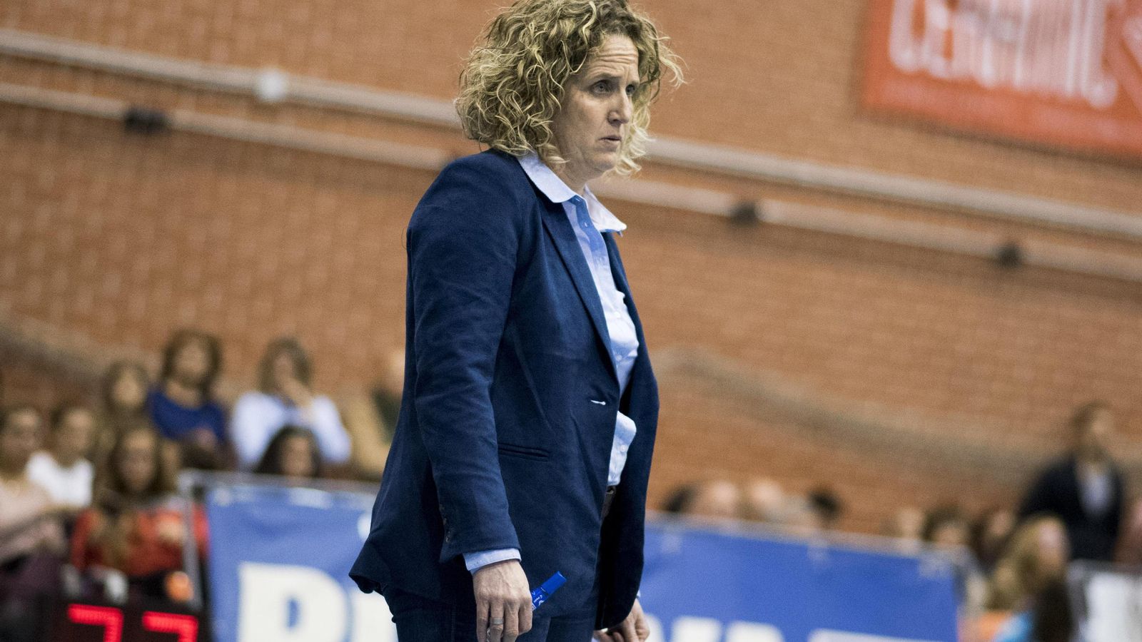 Maribel Piñar seguirá en el banquillo del Raca.