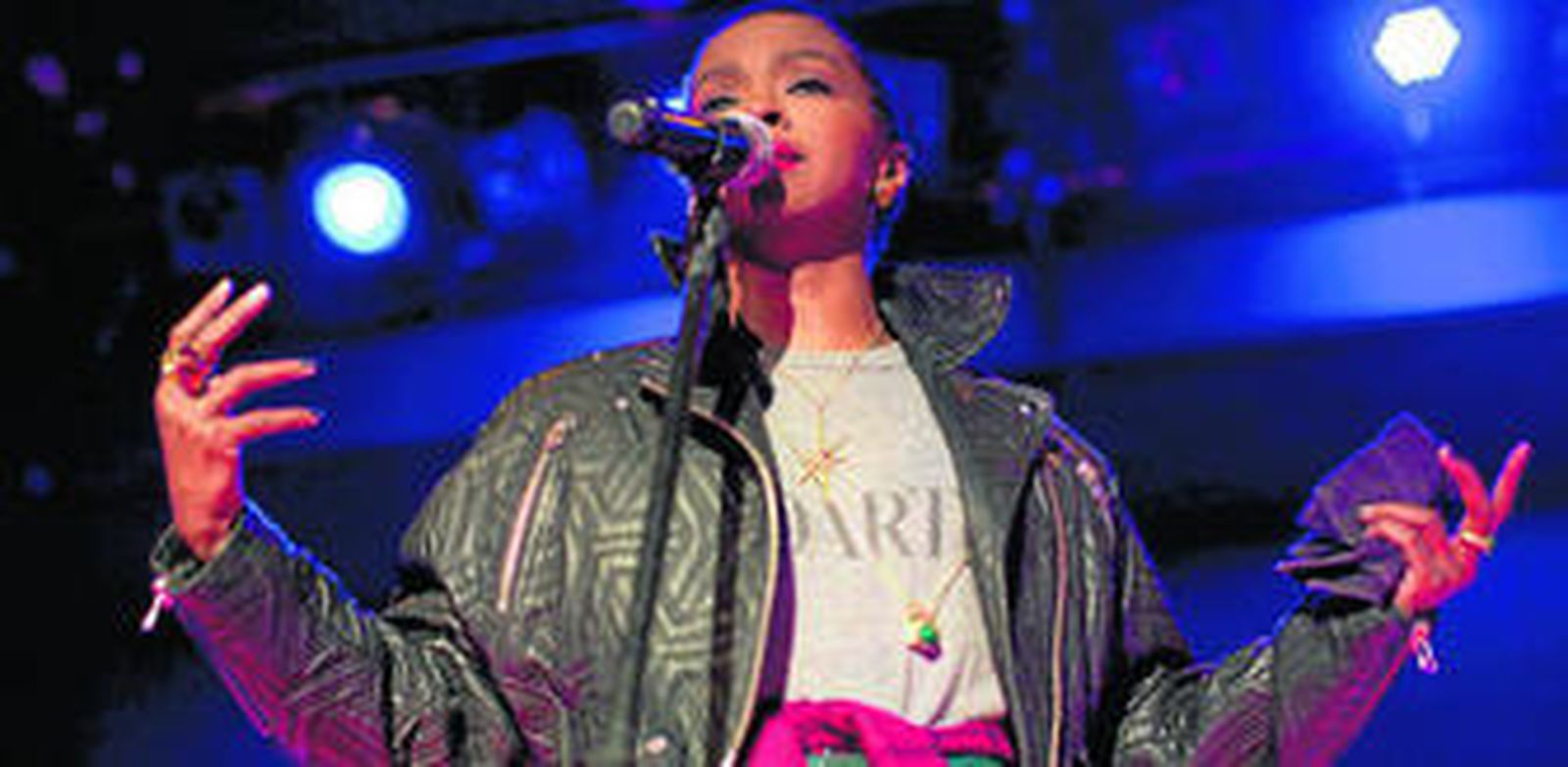 La cantante, actriz y productora Lauryn Hill, durante una de sus actuaciones.