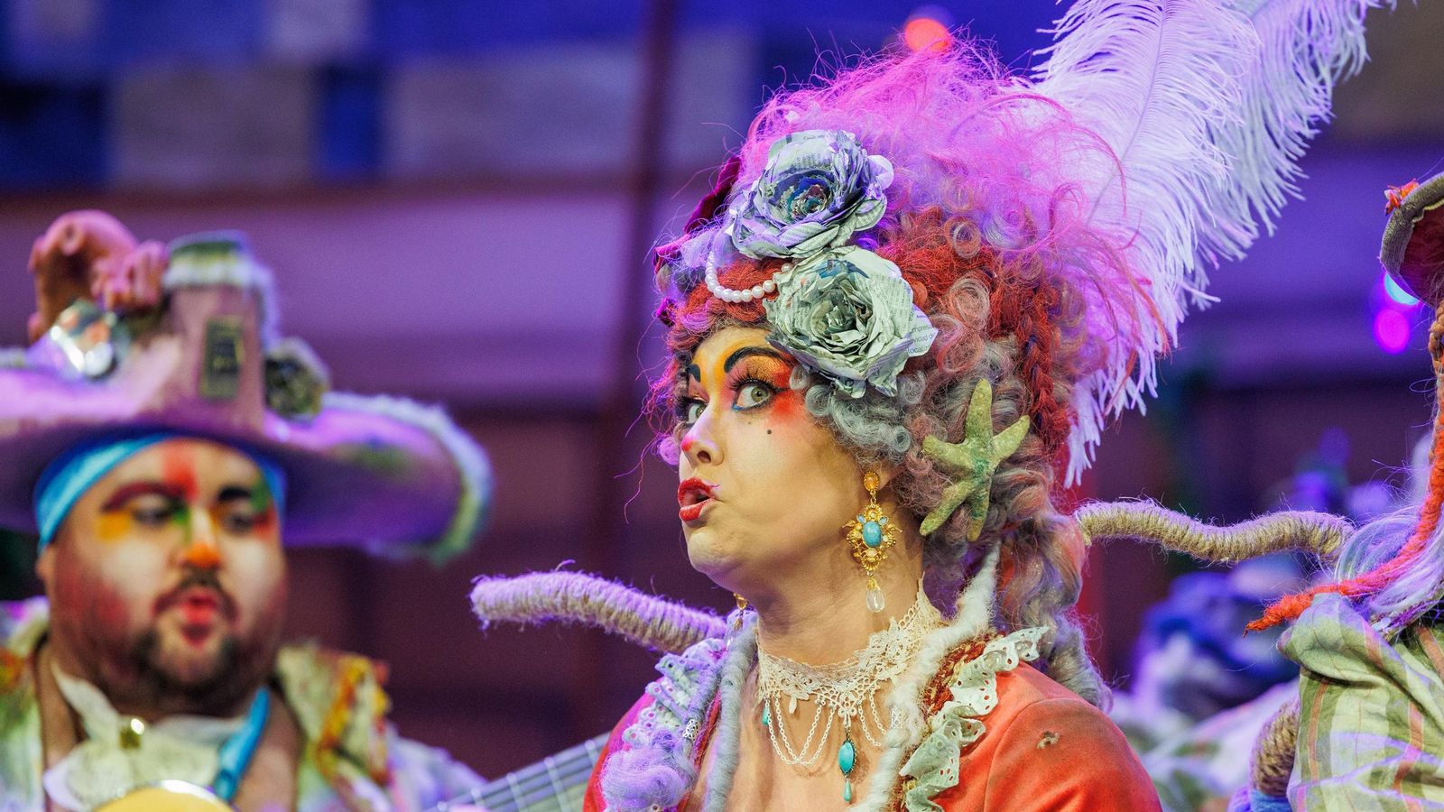 Búscate entre las mejores imágenes de la cuarta sesión de cuartos de final del COAC 2025