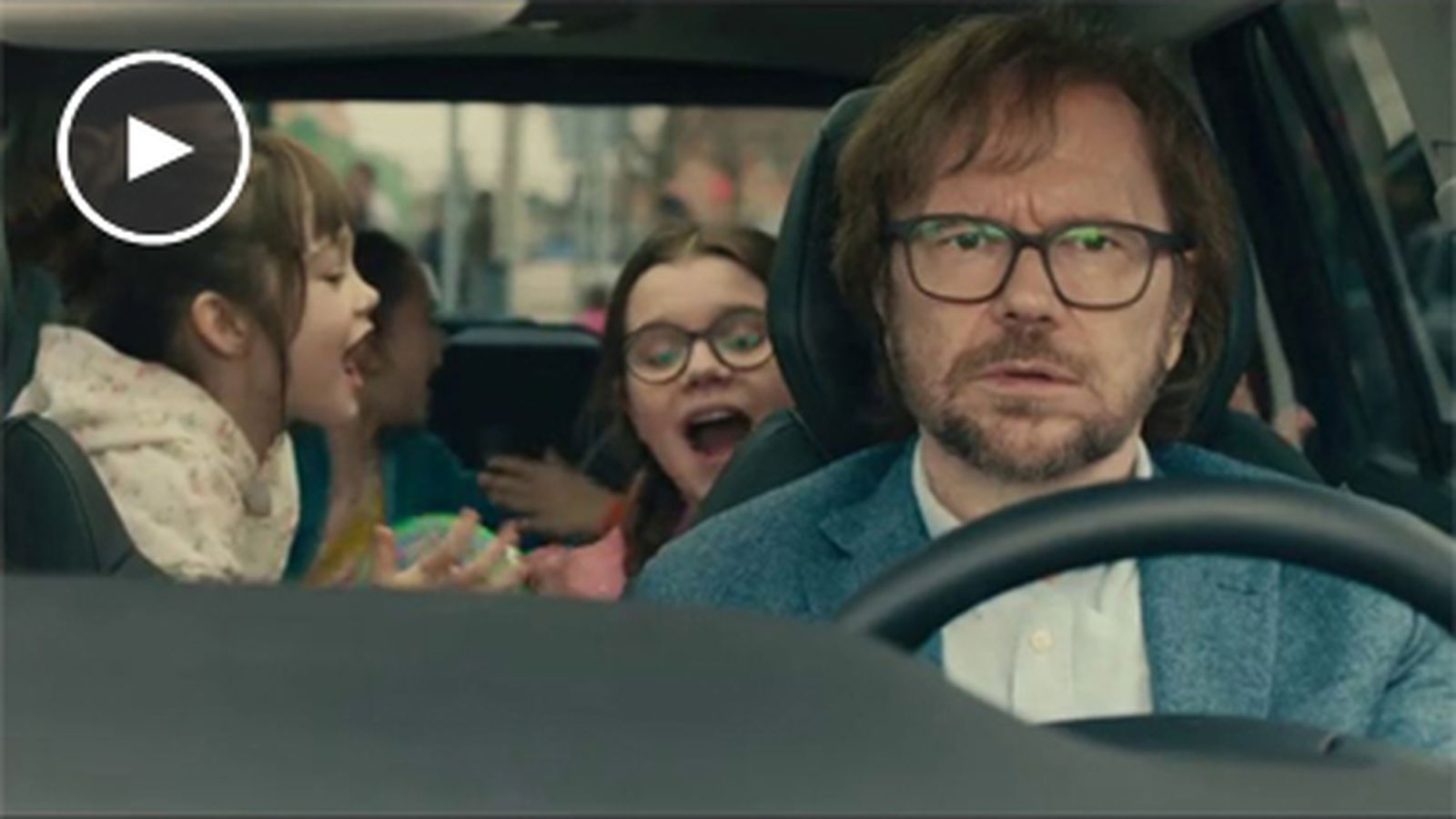 Una imagen de 'padre no hay más que uno', de Santiago Segura.