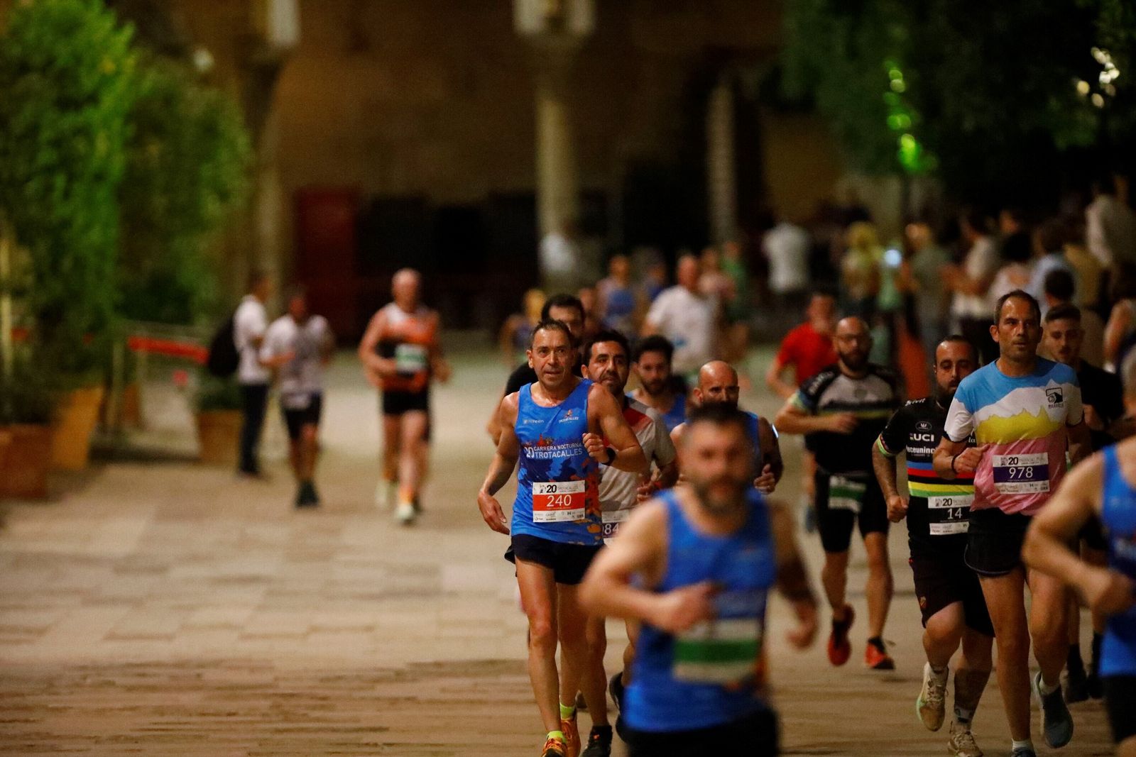 Las mejores fotos de la XX edición de la Nocturna Trotacalles en Córdoba