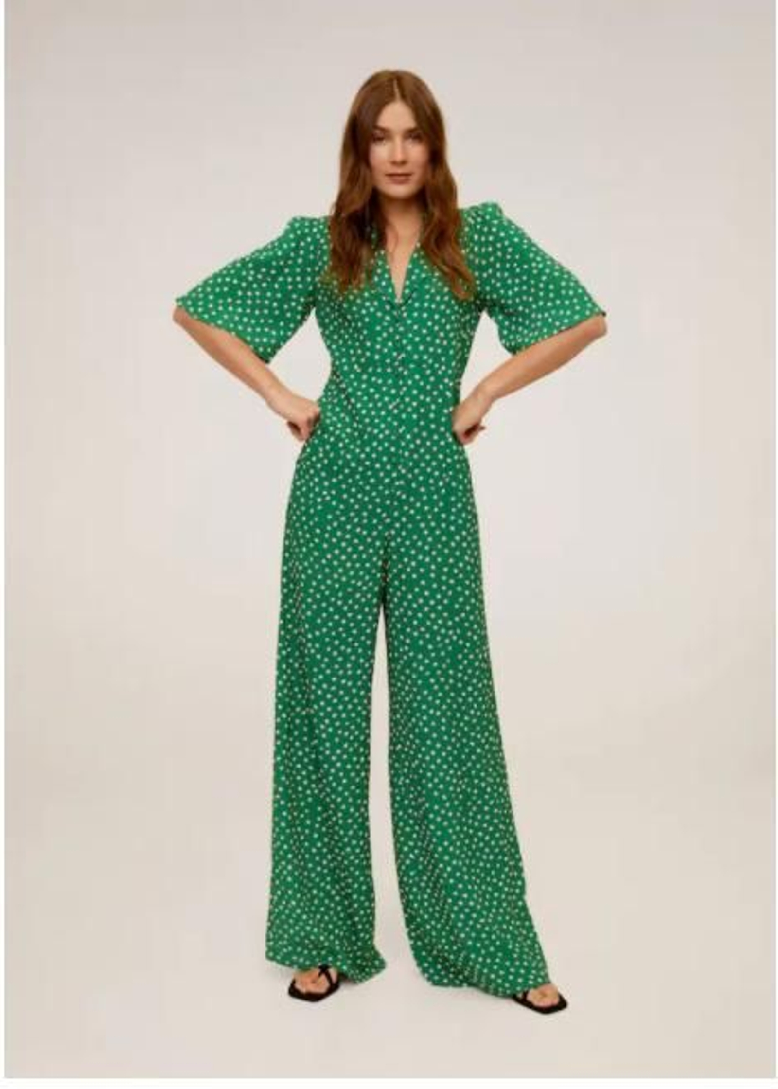 El mono verde Mango outlet.