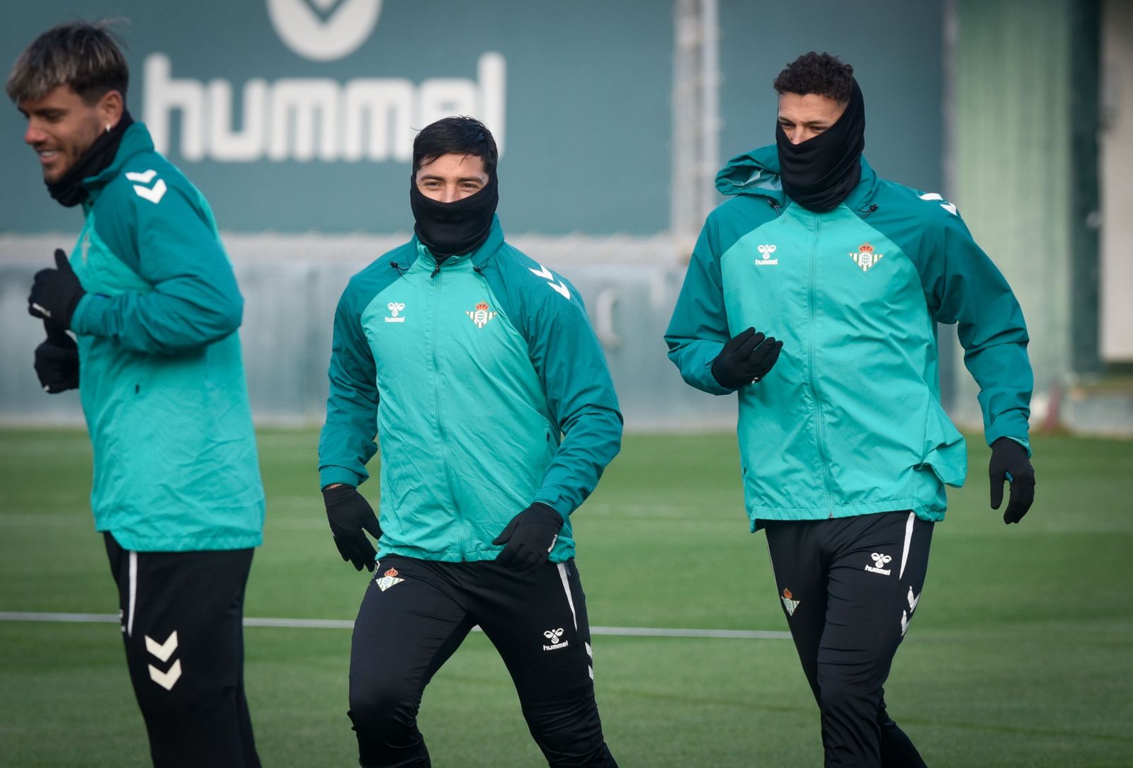 Lo Celso, el Chimy Ávila y Deossa, en un entrenamiento reciente en la ciudad deportiva.