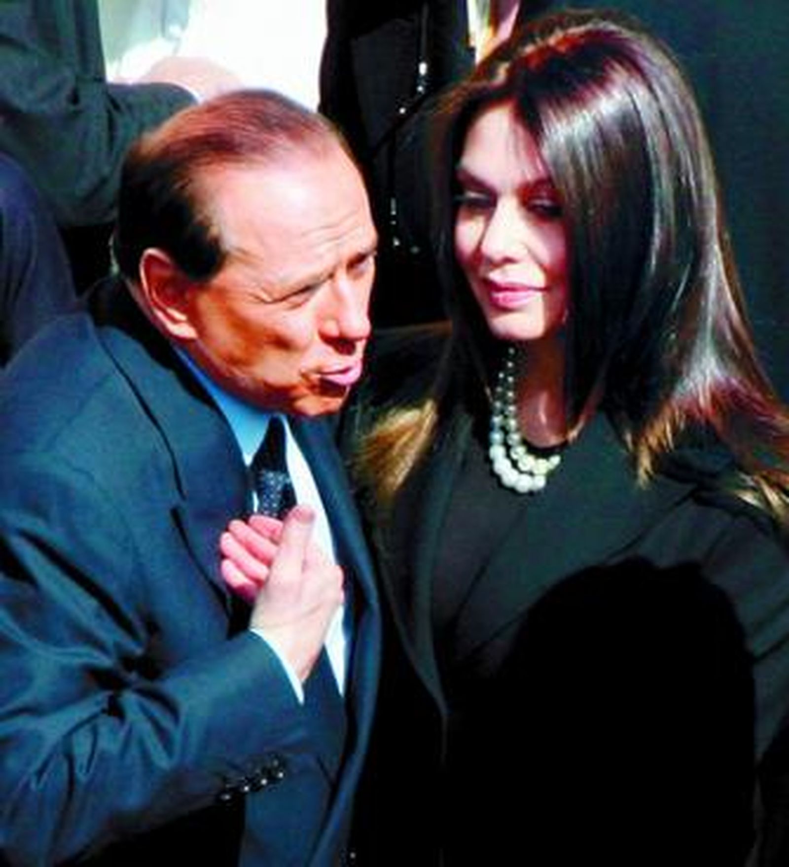 Berlusconi y Verónica, en una foto de archivo.