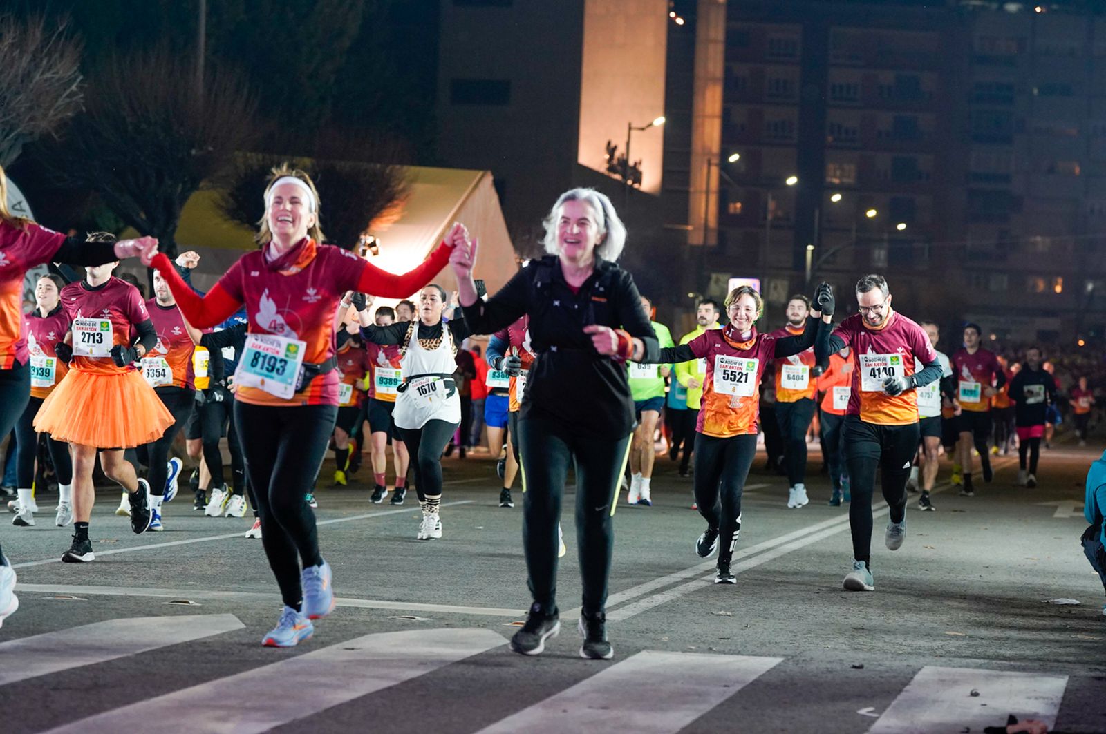 En imágenes: búscate en tu llegada a meta de la Carrera de San Antón 2026 (21)