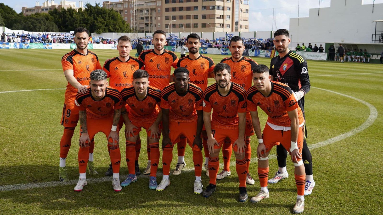 Once que presentó el Xerez CD en El Pozuelo ante el líder Juventud Torremolinos. Once que presentó el Xerez CD en El Pozuelo ante el líder Juventud Torremolinos.