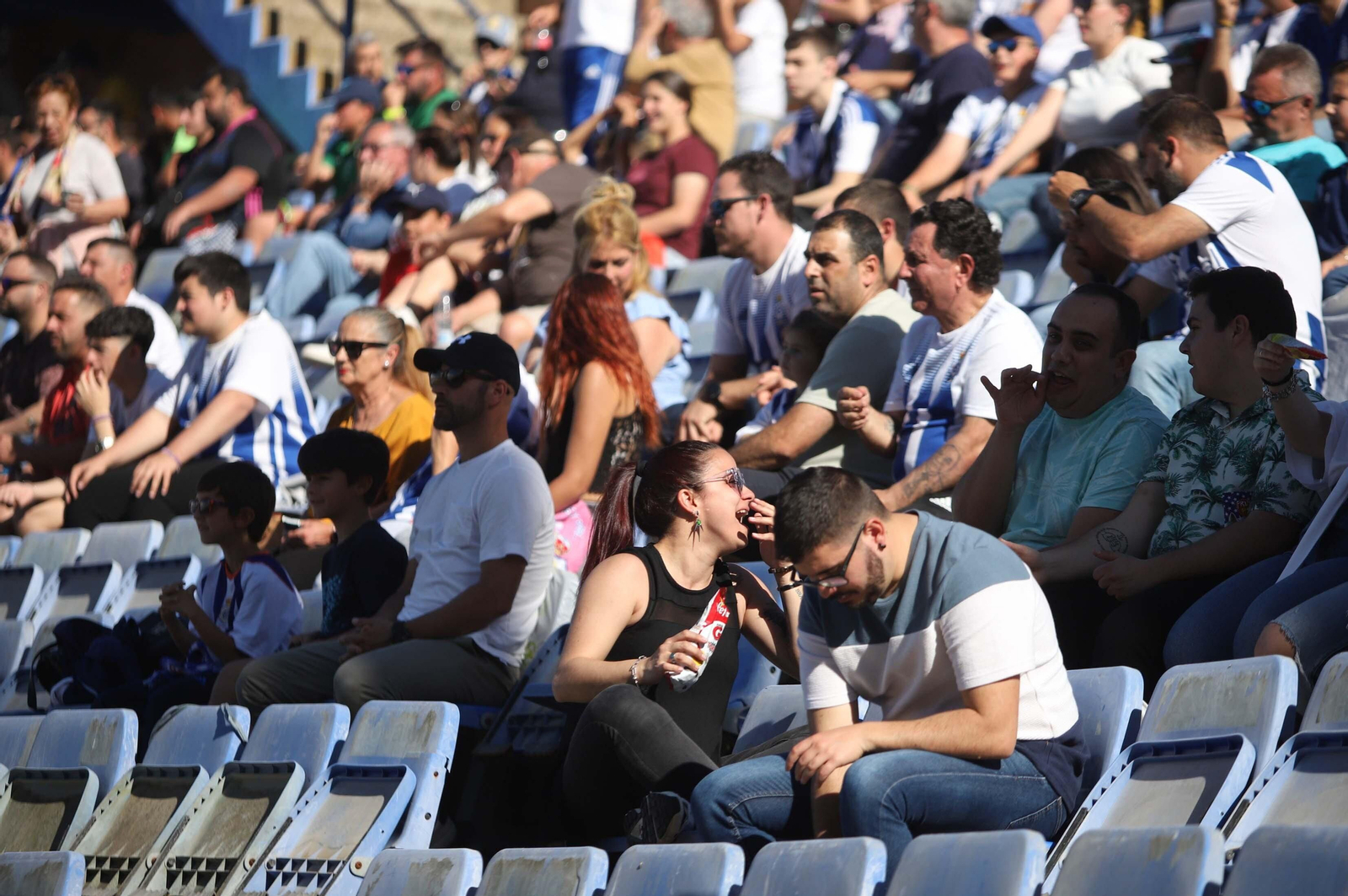 Imágenes del ambiente en el Recre-Jerez