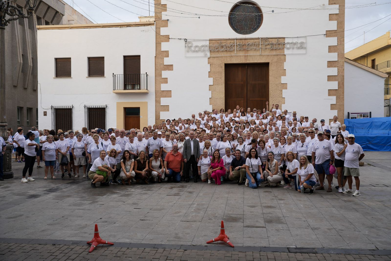 Roquetas vibra con el inicio de sus fiestas patronales en honor a la Virgen del Rosario, en imágenes