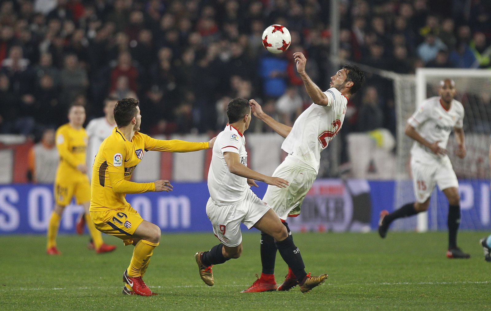 El Sevilla FC-Atlético de Madrid de Copa, en imágenes