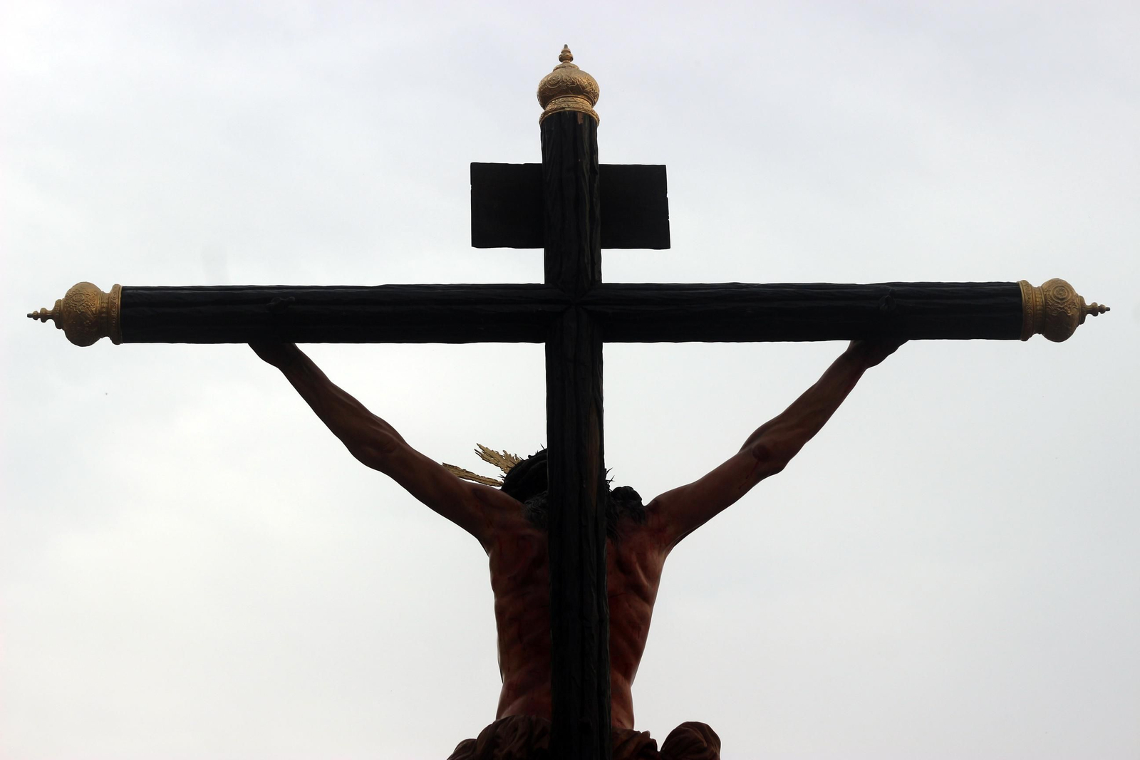 Sábado de Pasión en el Río San Pedro: Amor y Esperanza