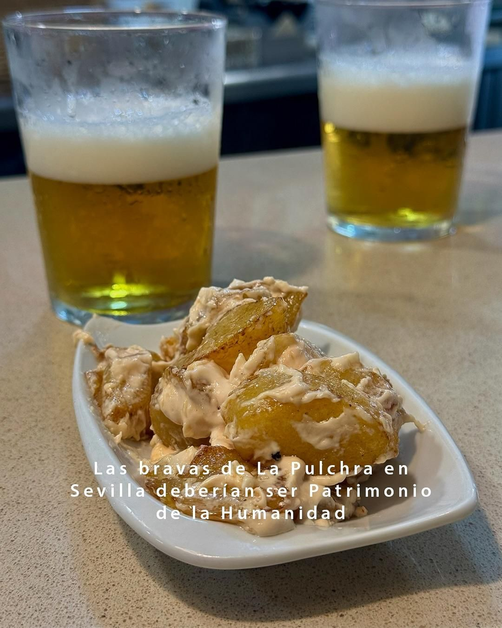 Eneko publica en redes sociales las bravas de la Pulchra, de Sevilla Eneko publica en redes sociales las bravas de la Pulchra, de Sevilla