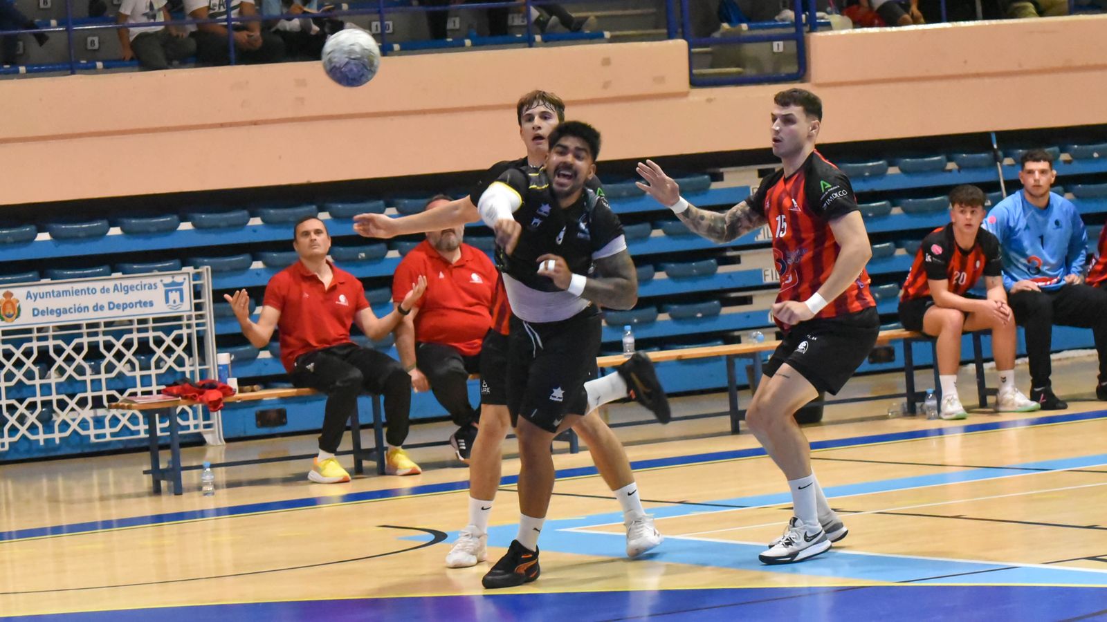 Las fotos del BM Ciudad de Algeciras - Córdoba de Balonmano