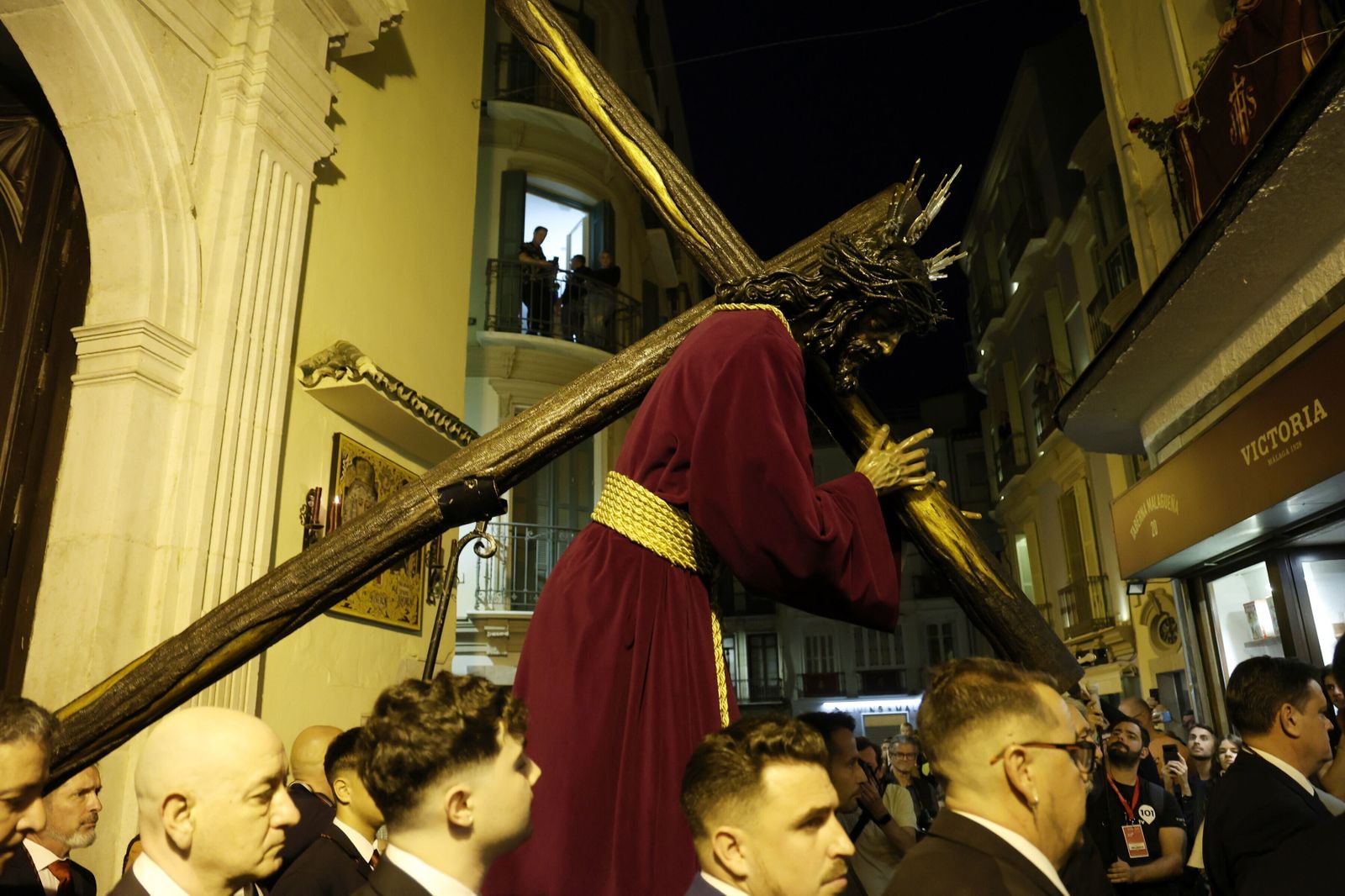 Los mejores momentos del Viernes de Dolores en Málaga, en fotos