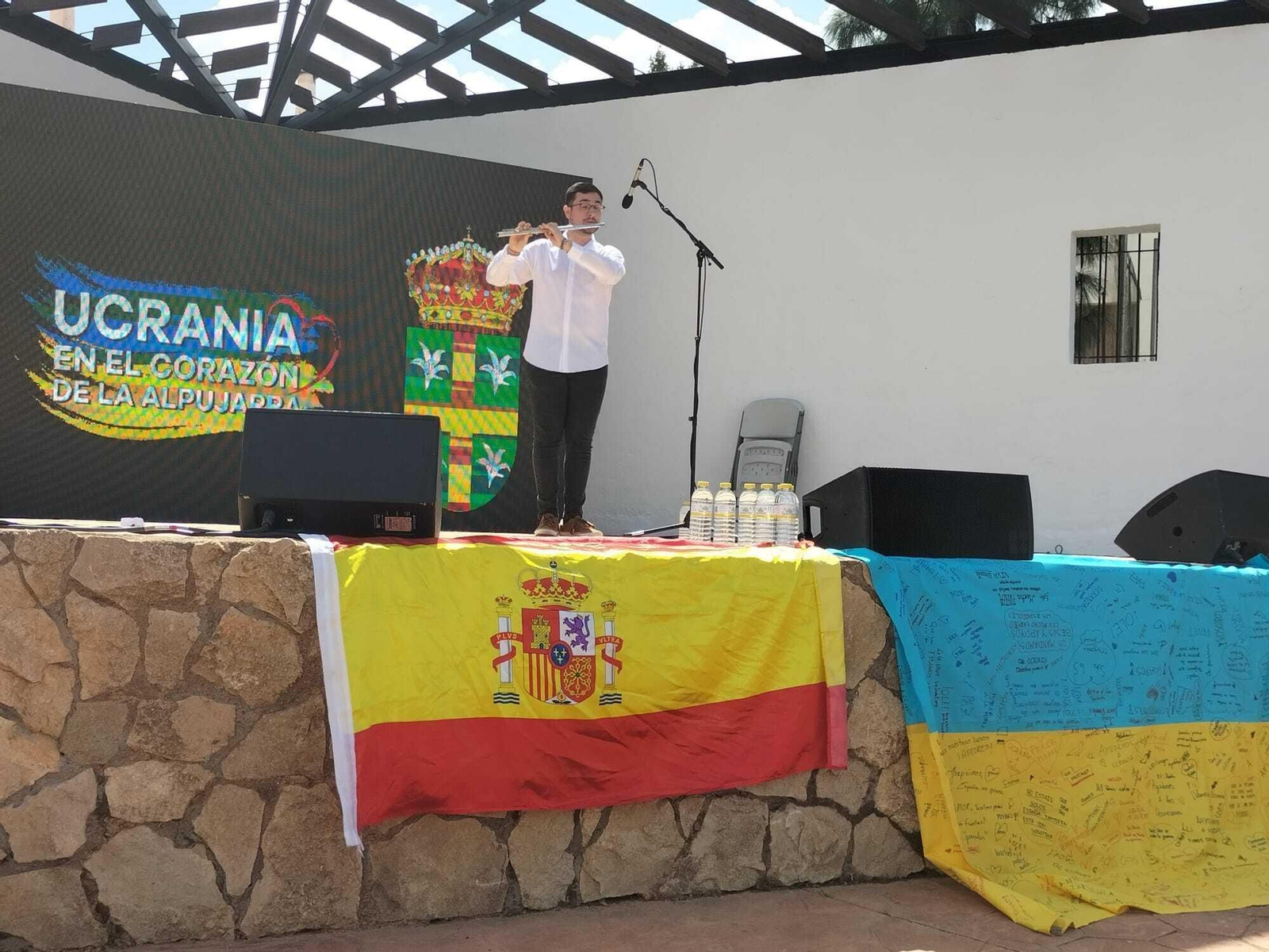 'Pueblos unidos por la paz: Ucrania en el corazón de la Alpujarra'