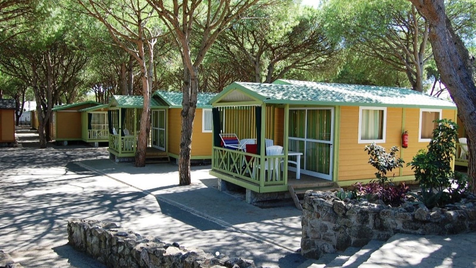 Bungalows para 4 personas en el camping de Caños de Meca.
